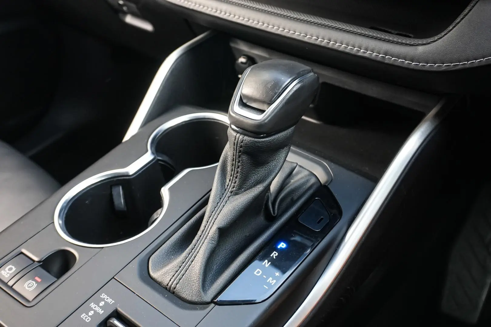 2021 Toyota Kluger Gallery Image 17
