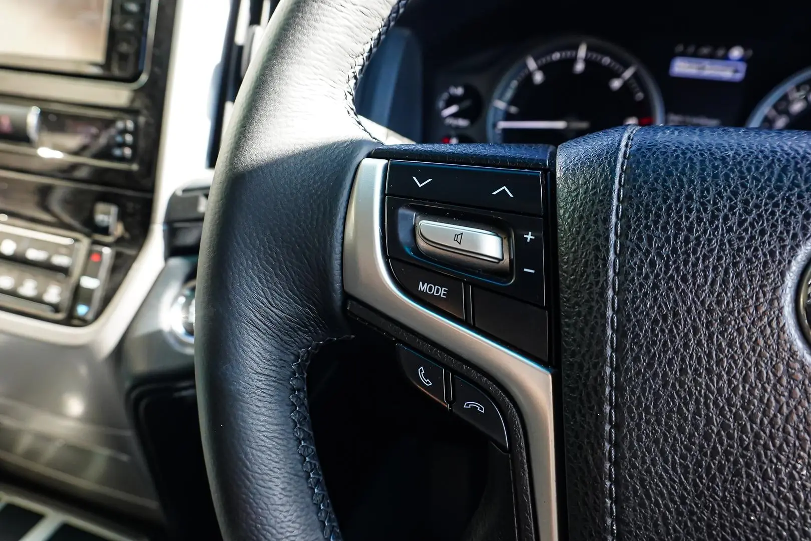 2020 Toyota Landcruiser Gallery Image 20