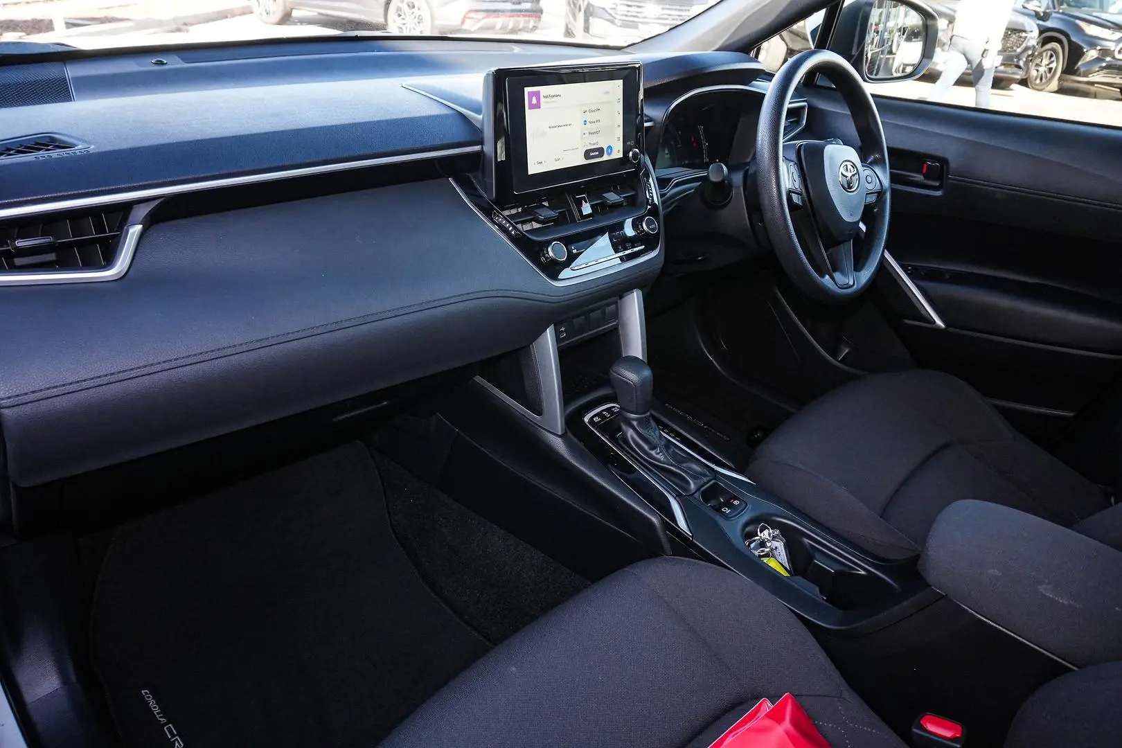 2024 Toyota Corolla Cross Gallery Image 10