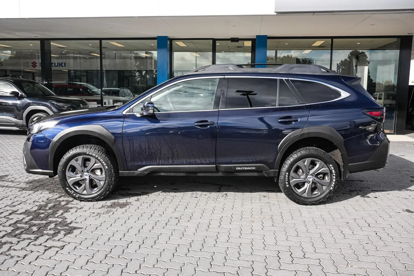 2020 Subaru Outback Gallery Image 4