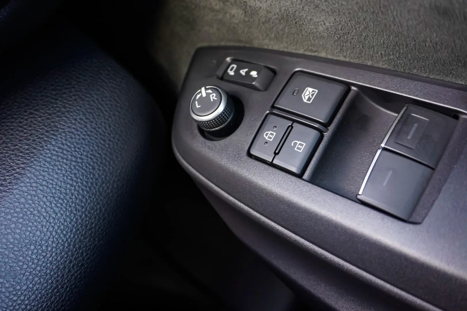 2022 Toyota Yaris Gallery Image 22