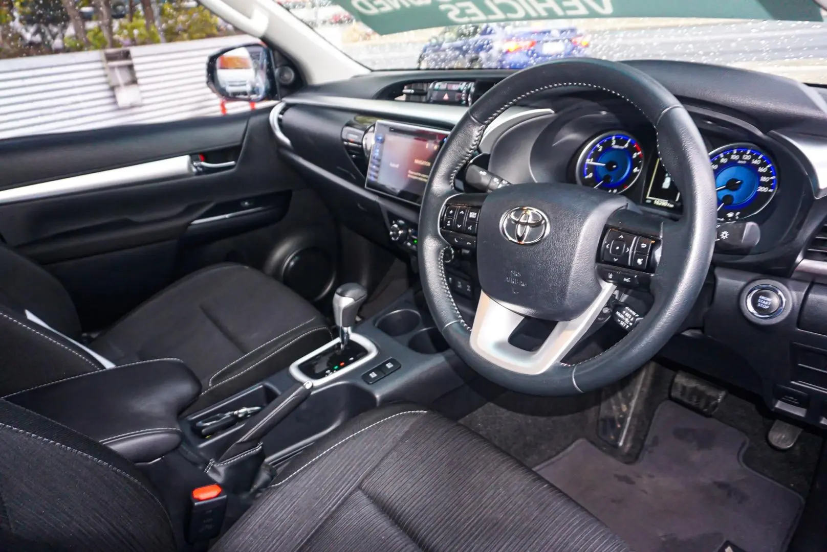 2019 Toyota Hilux Gallery Image 6