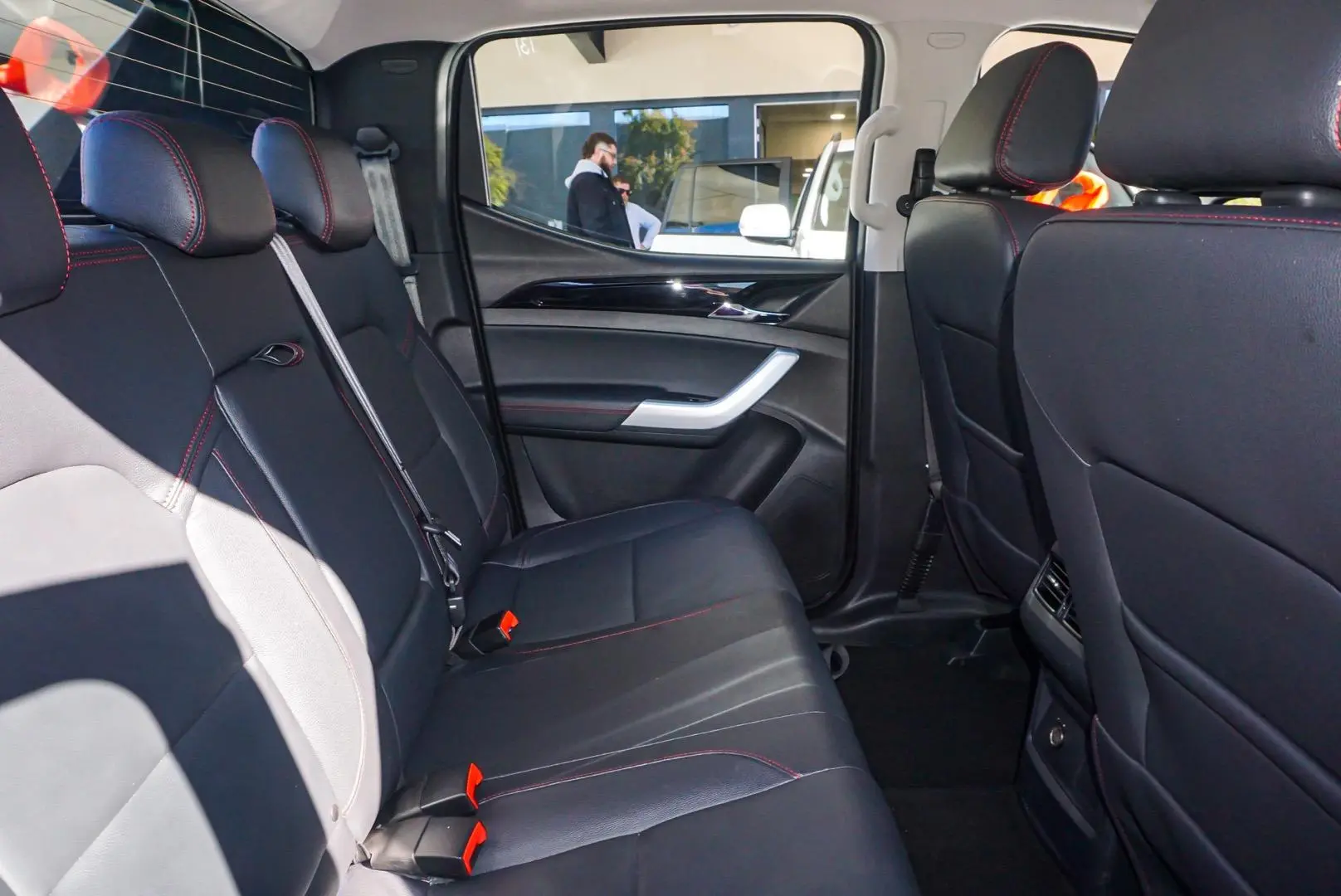 2023 LDV T60 Gallery Image 7