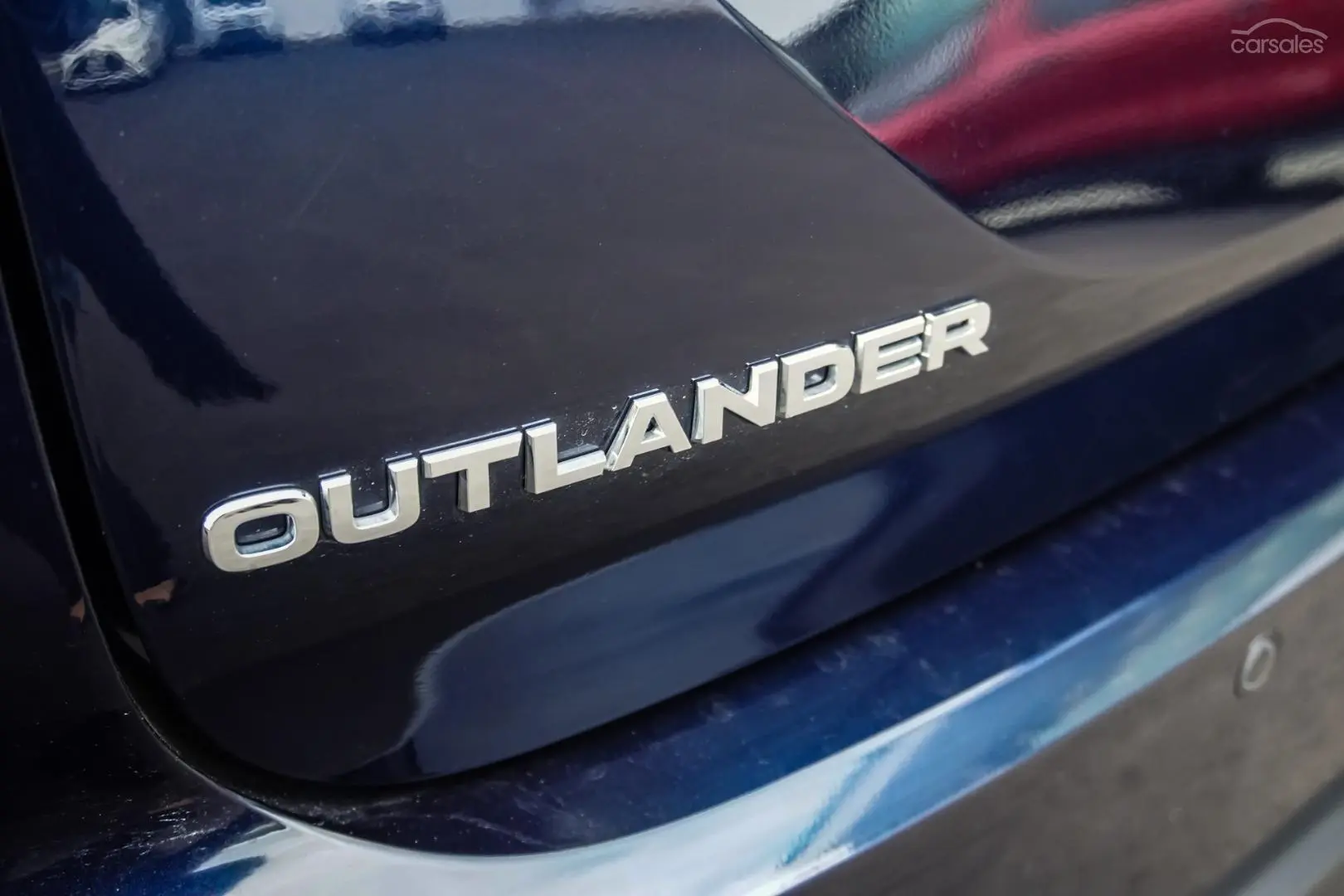 2023 Mitsubishi Outlander Image 13