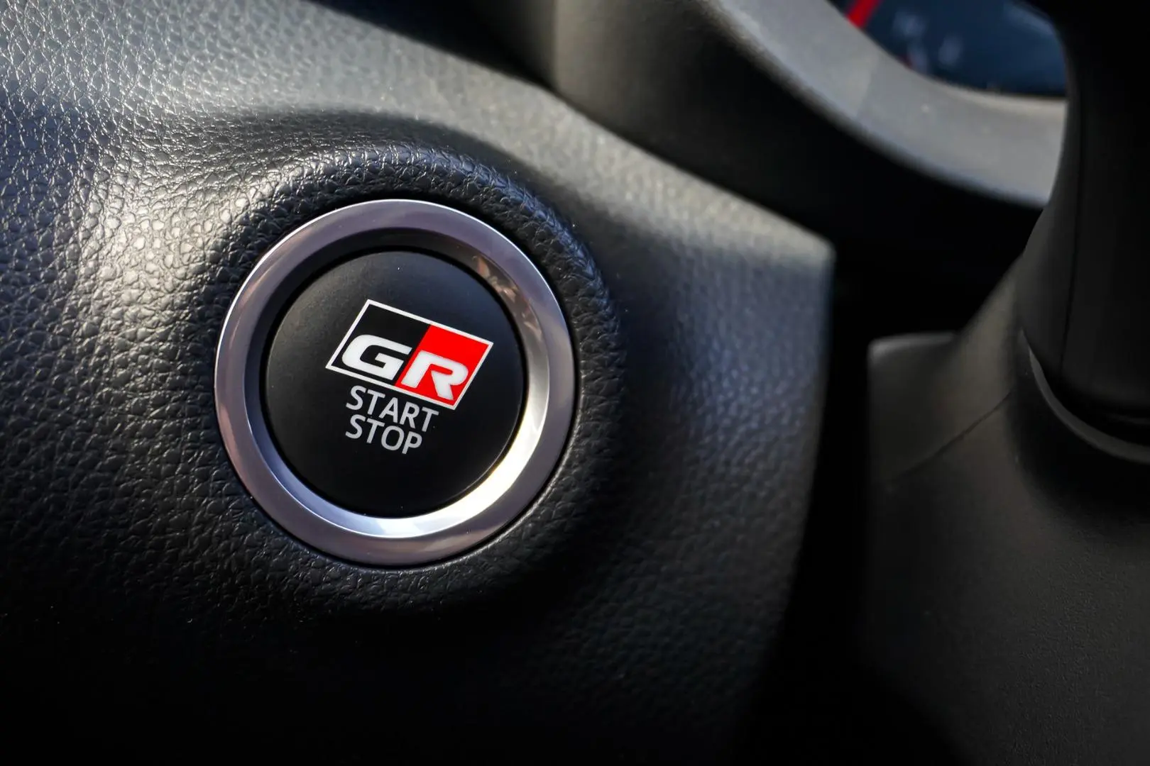 2022 Toyota Yaris Gallery Image 24
