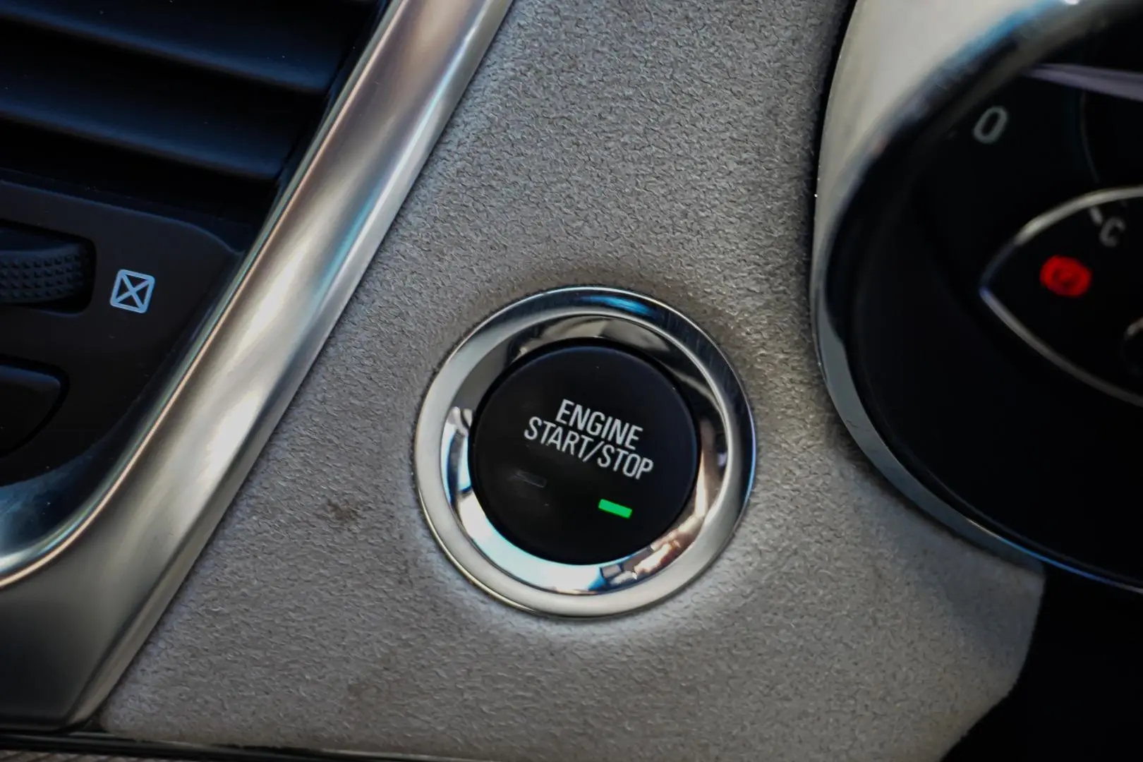 2017 Holden Calais Gallery Image 21