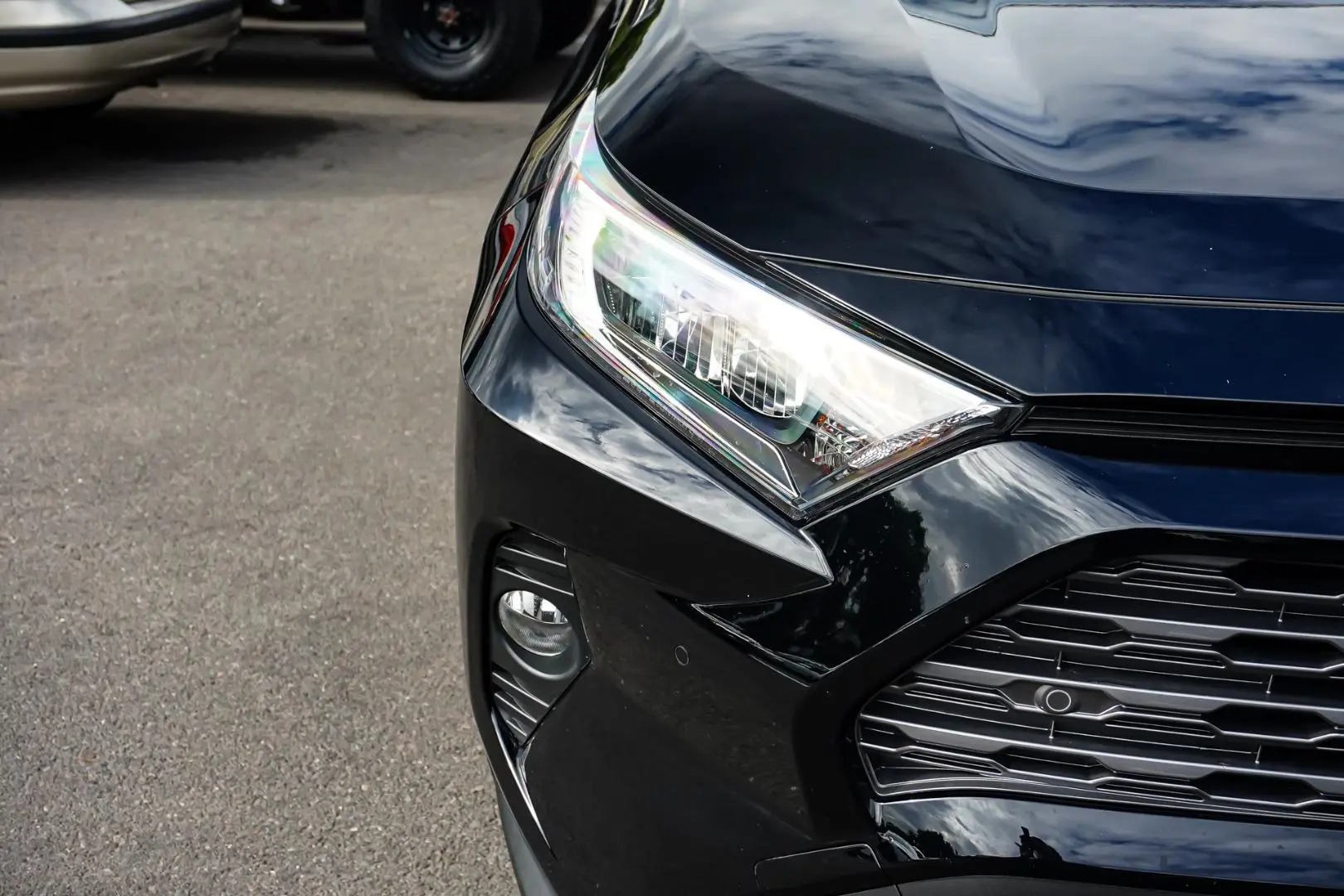 2021 Toyota RAV4 Gallery Image 12