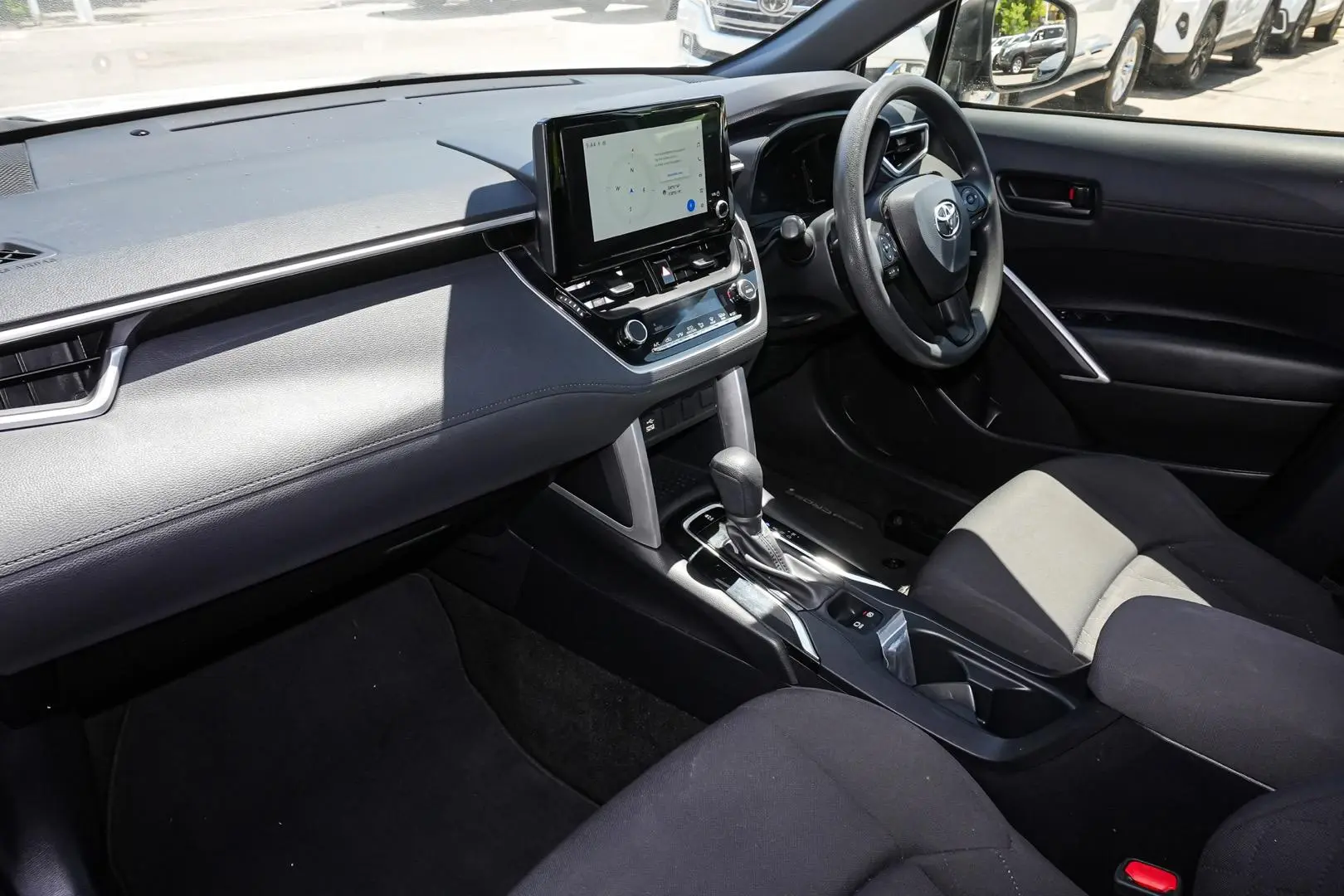 2022 Toyota Corolla Cross Gallery Image 10