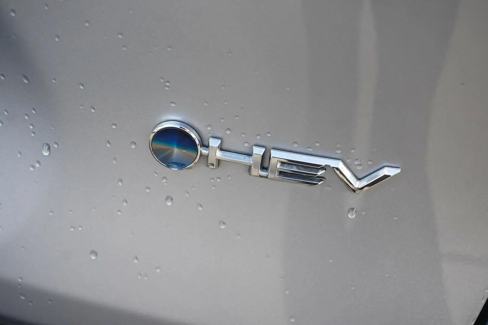 2025 Toyota RAV4 Gallery Image 13