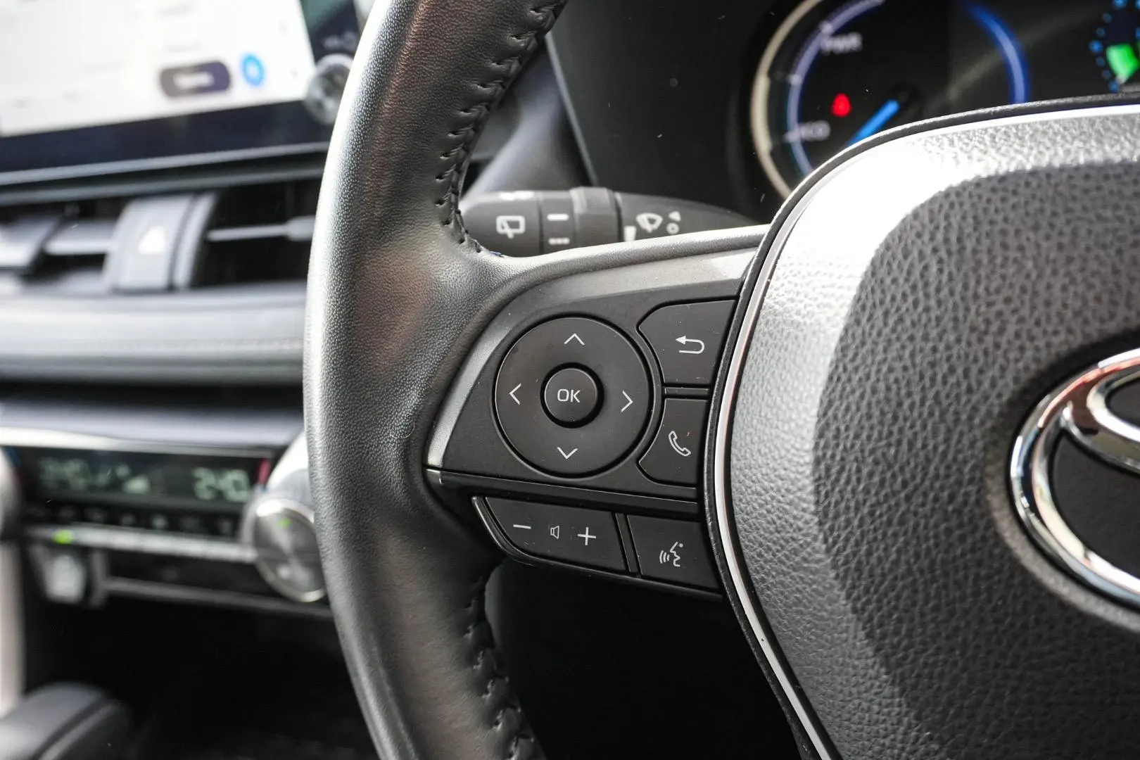 2024 Toyota RAV4 Gallery Image 20