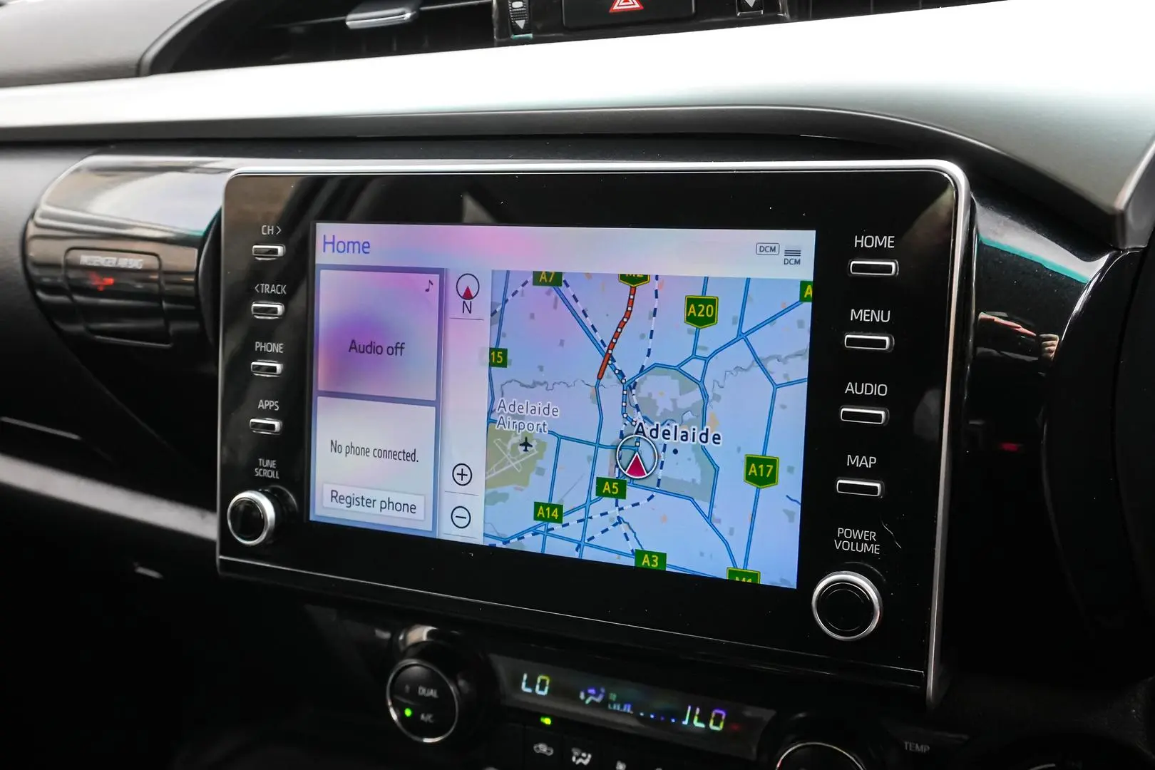 2022 Toyota Hilux Gallery Image 22