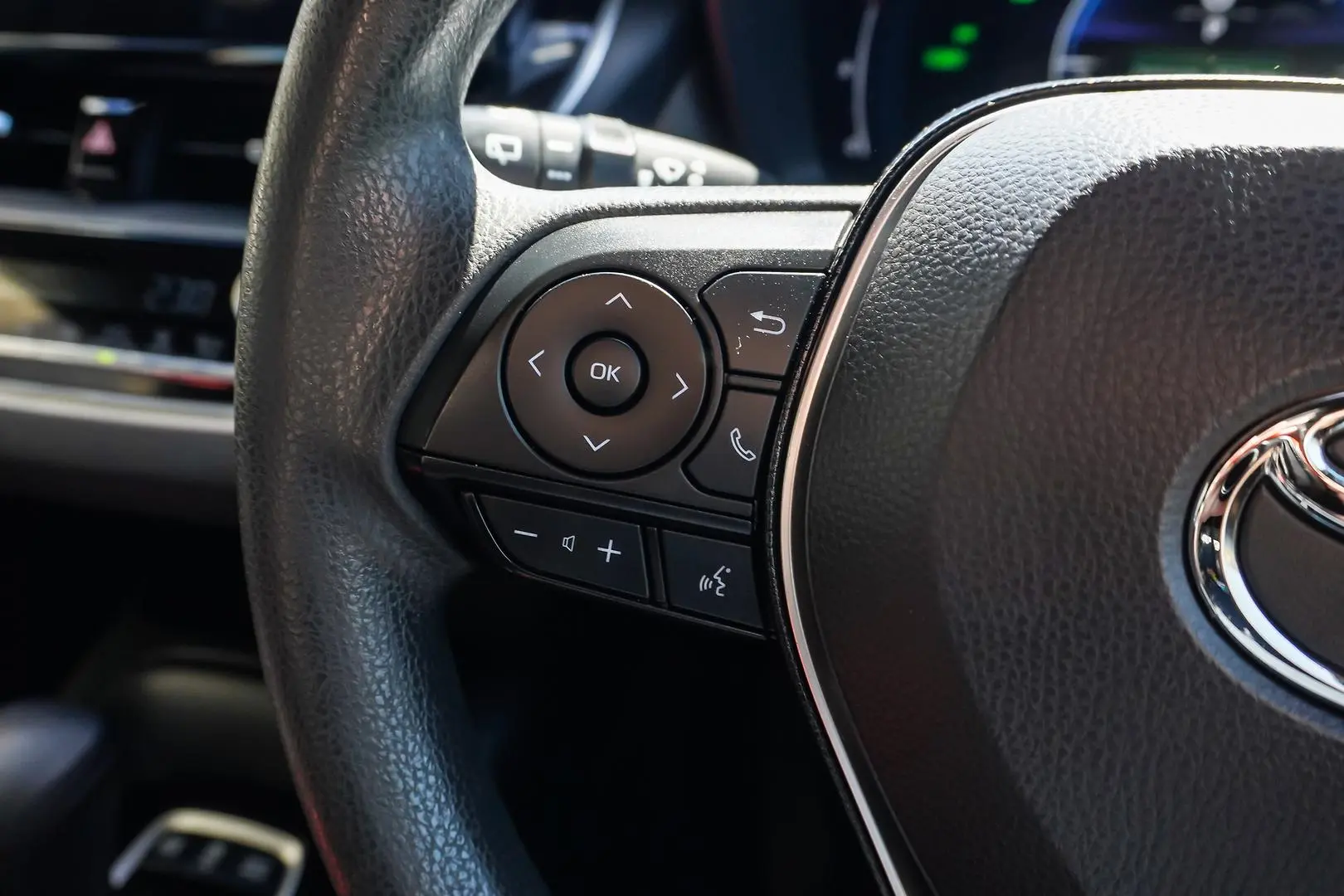 2025 Toyota Corolla Gallery Image 18
