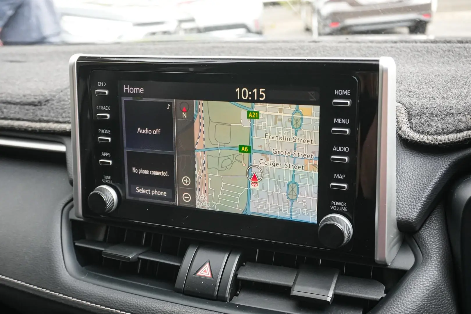 2020 Toyota RAV4 Gallery Image 21