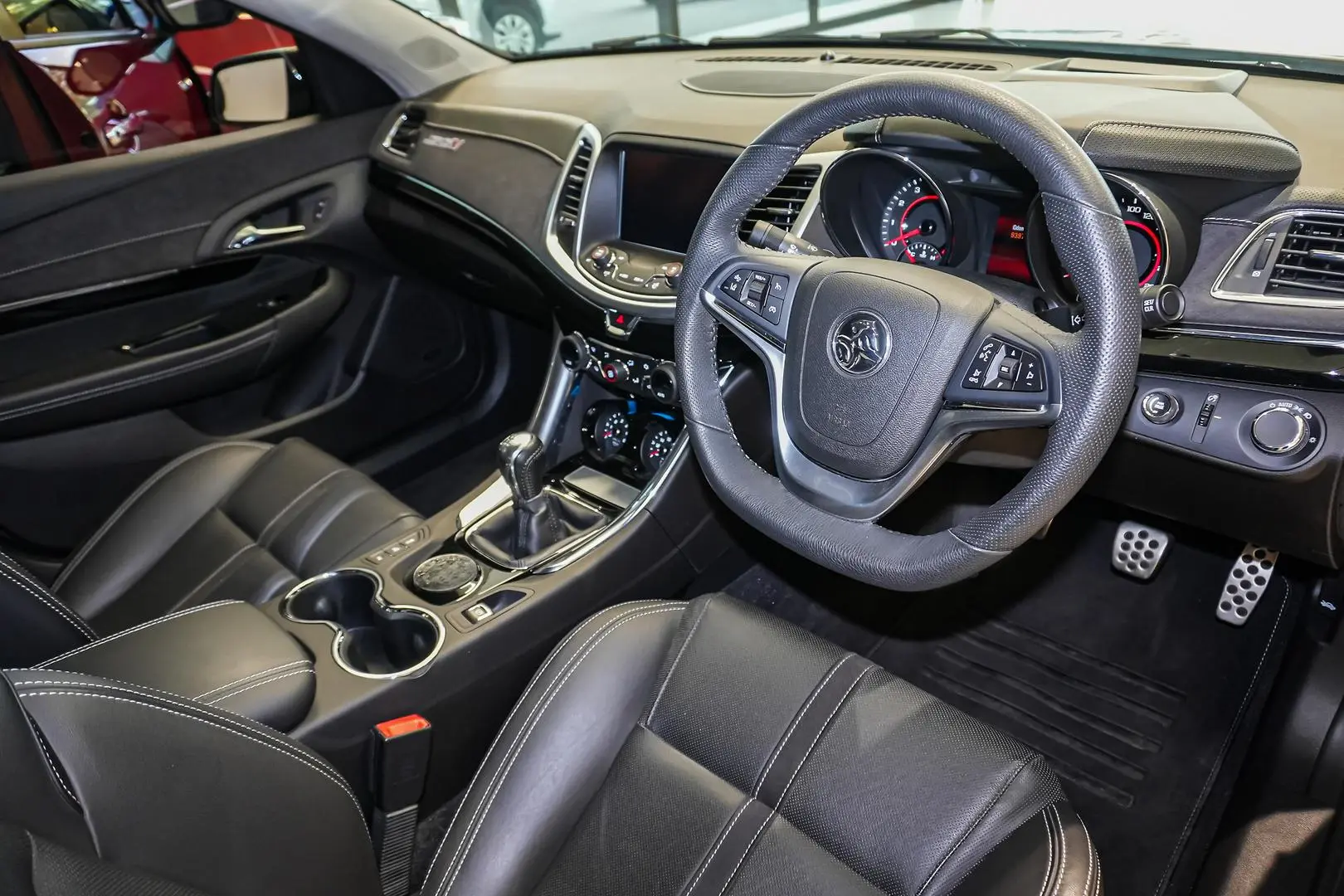 2017 Holden Commodore Gallery Image 7