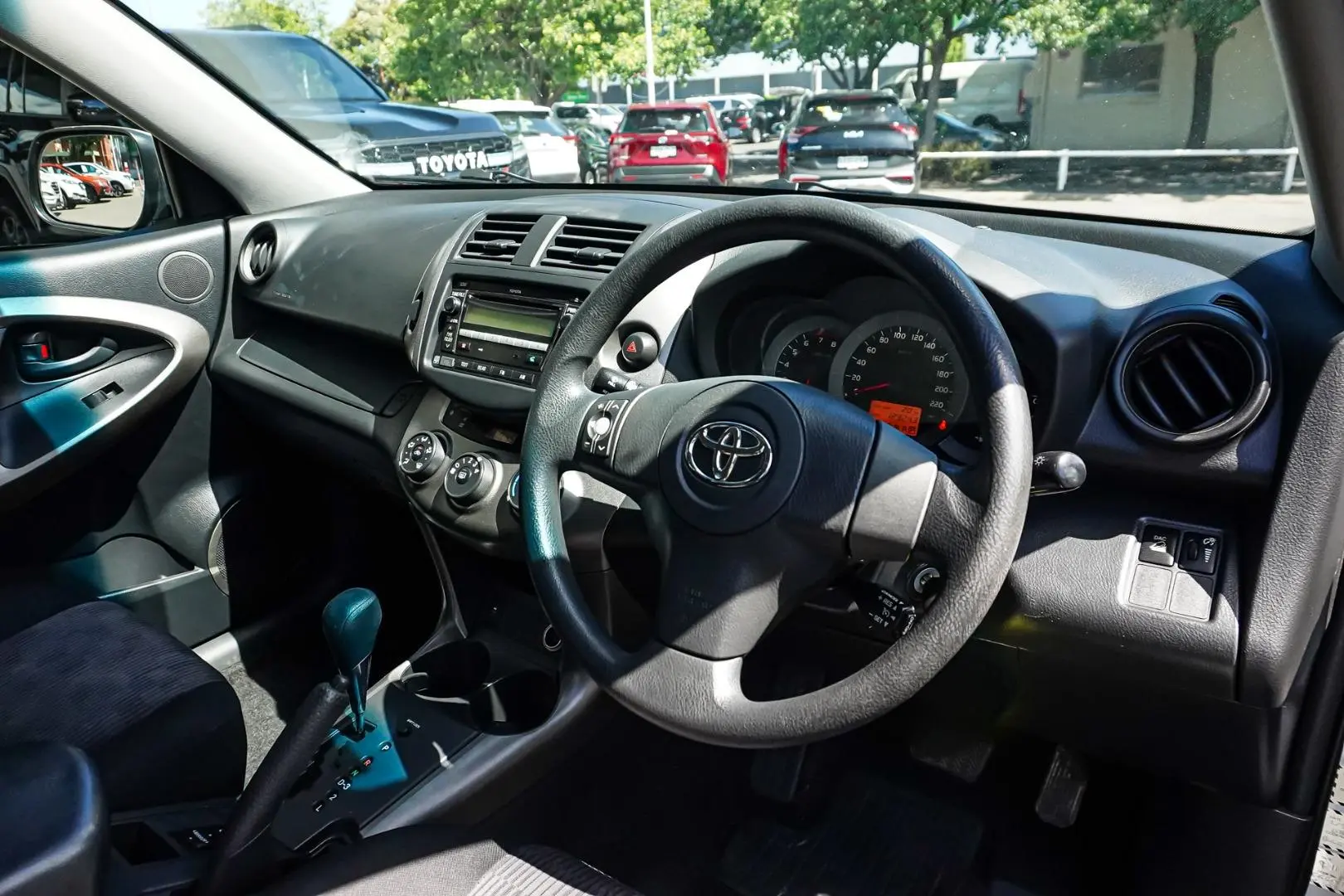 2010 Toyota RAV4 Gallery Image 7