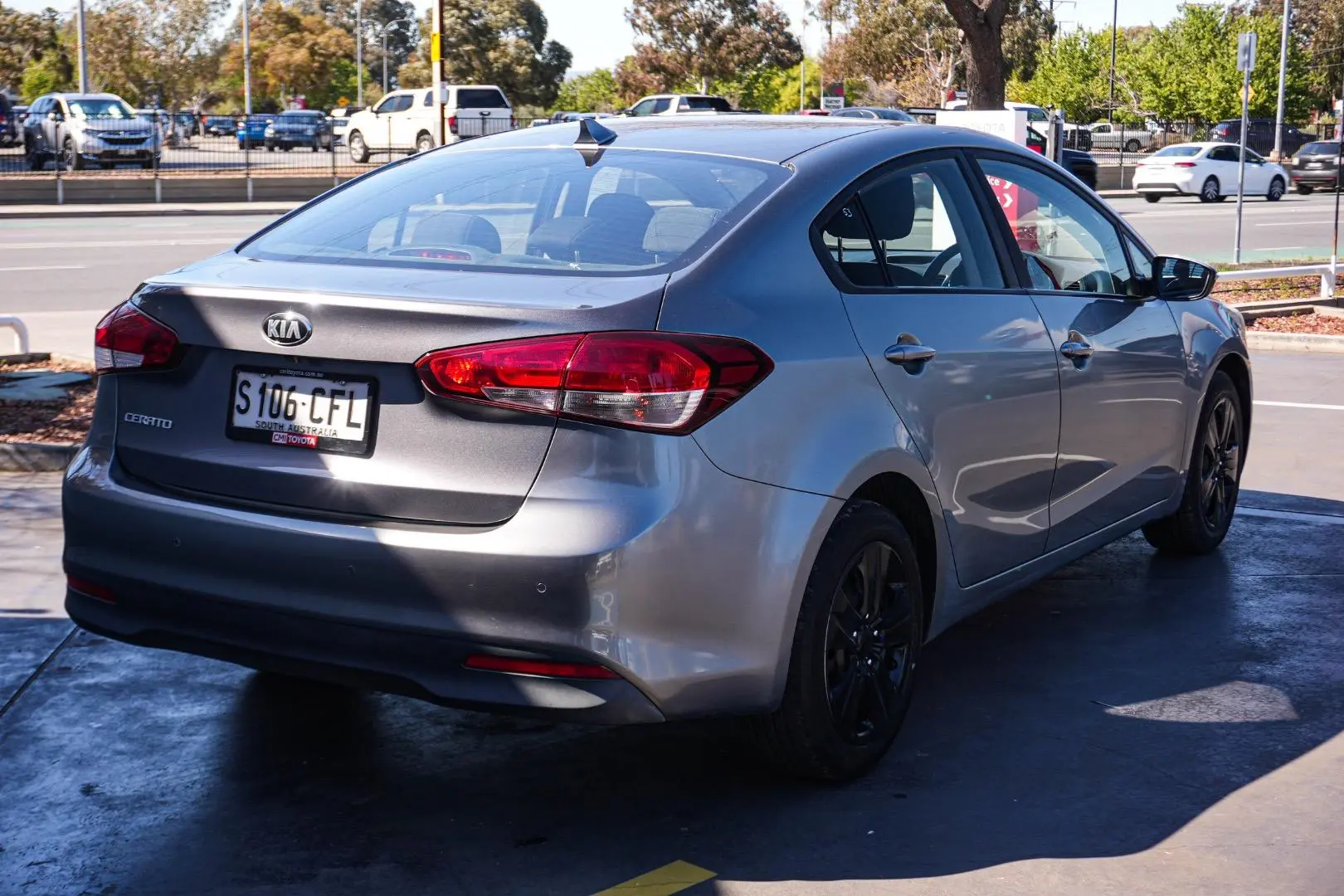 2017 Kia Cerato Gallery Image 3