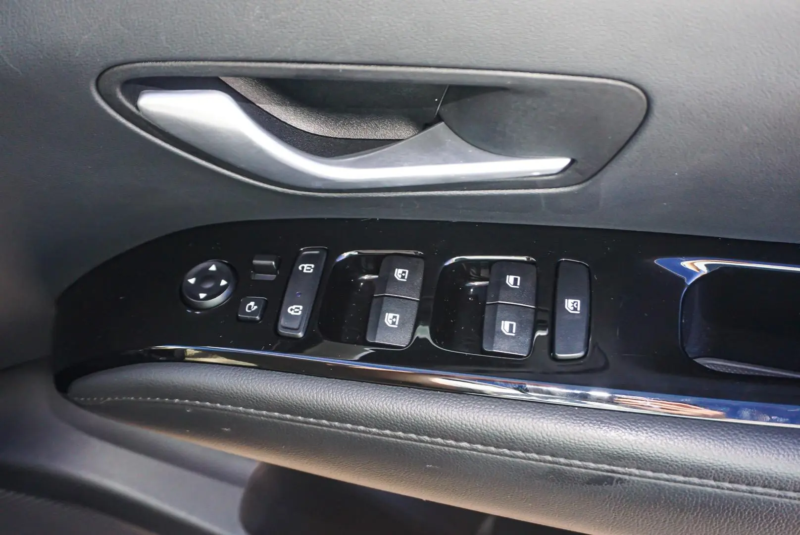 2023 Hyundai Tucson Gallery Image 17