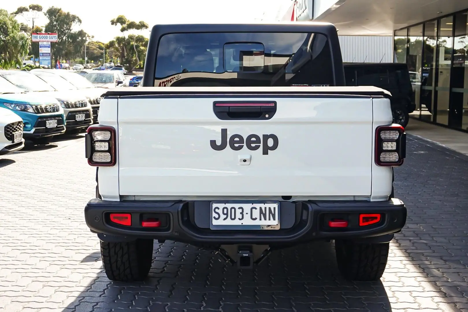 2021 Jeep Gladiator Gallery Image 6