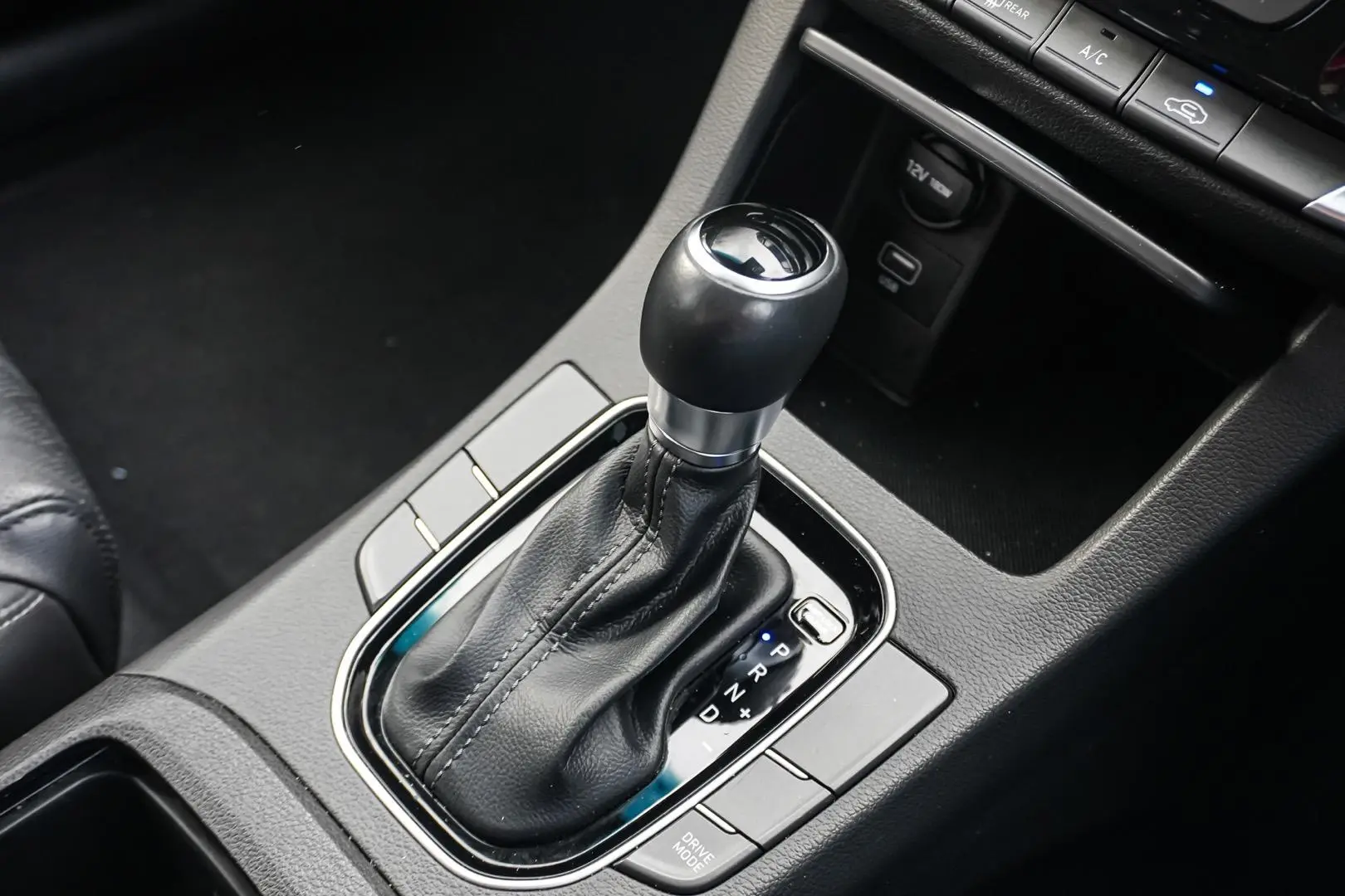 2022 Hyundai i30 Gallery Image 17