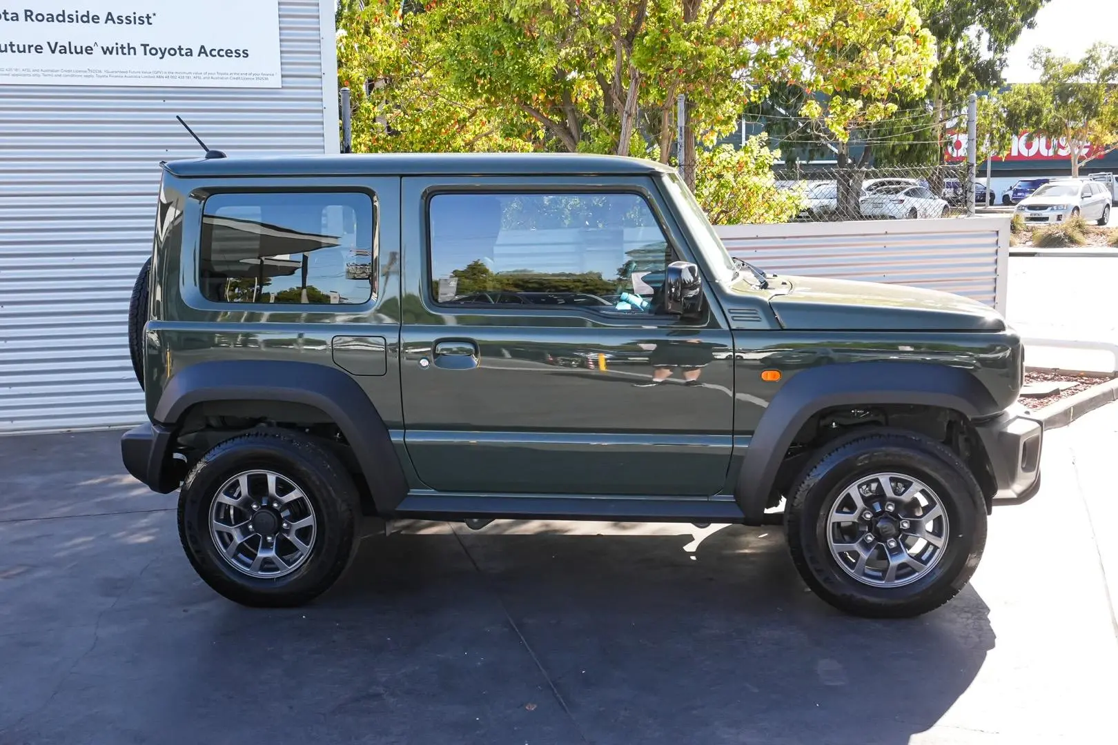 2024 Suzuki Jimny Gallery Image 4