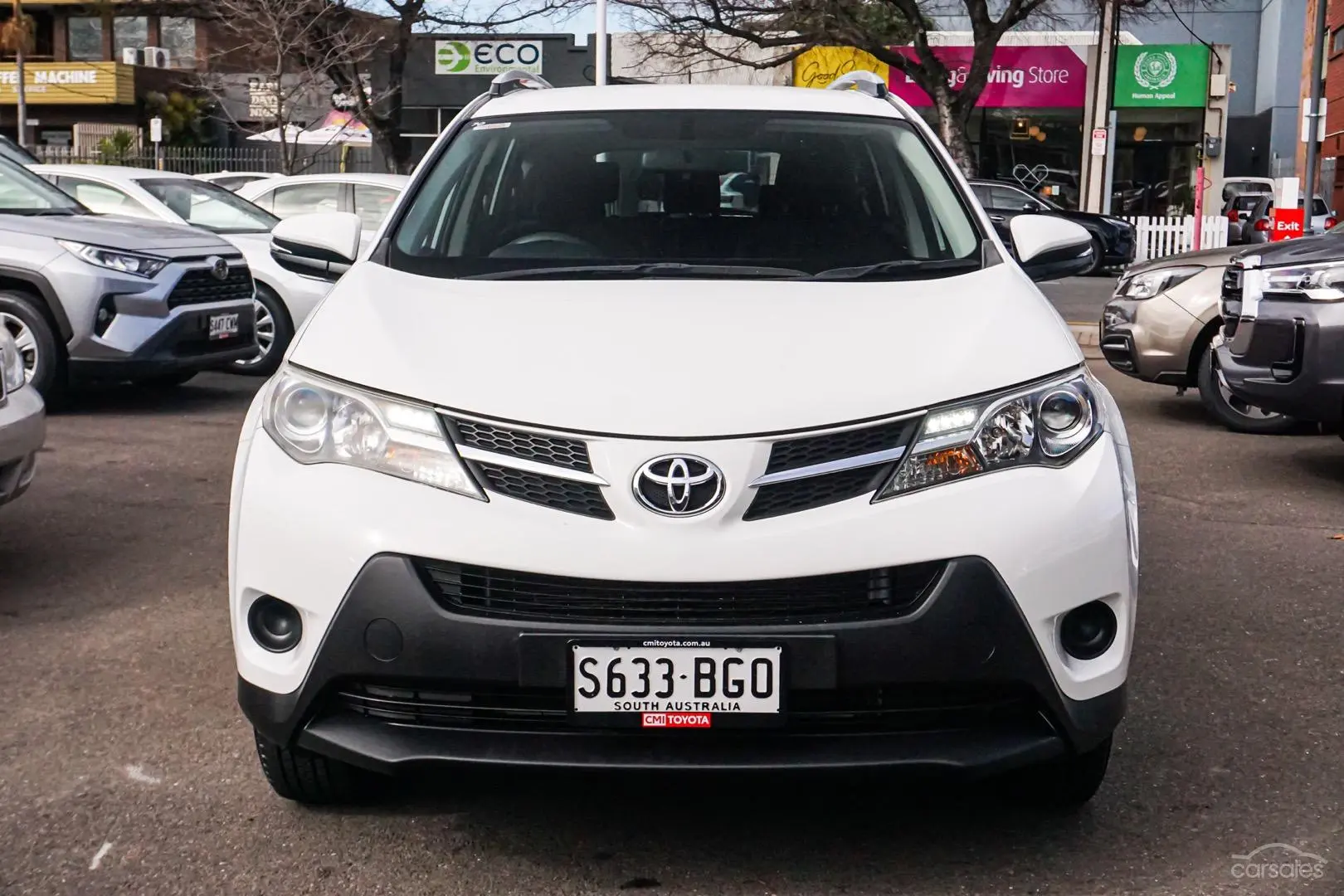 2014 Toyota RAV4 Image 5