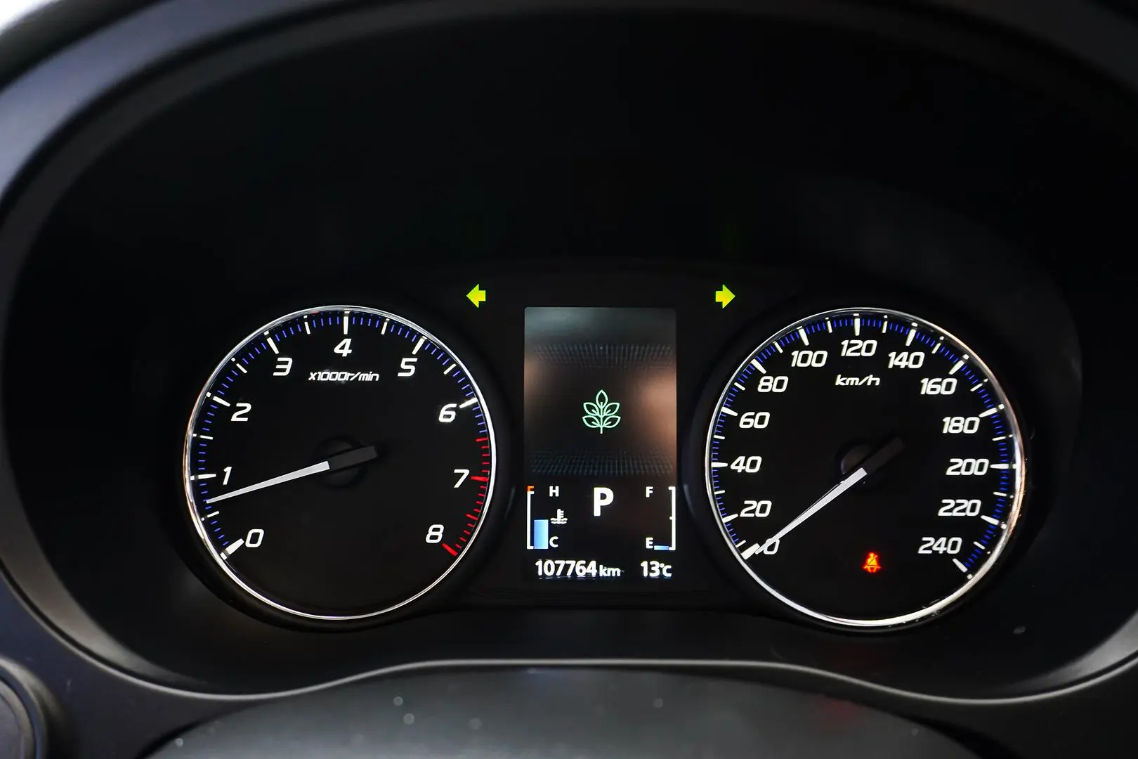 2020 Mitsubishi Outlander Gallery Image 16