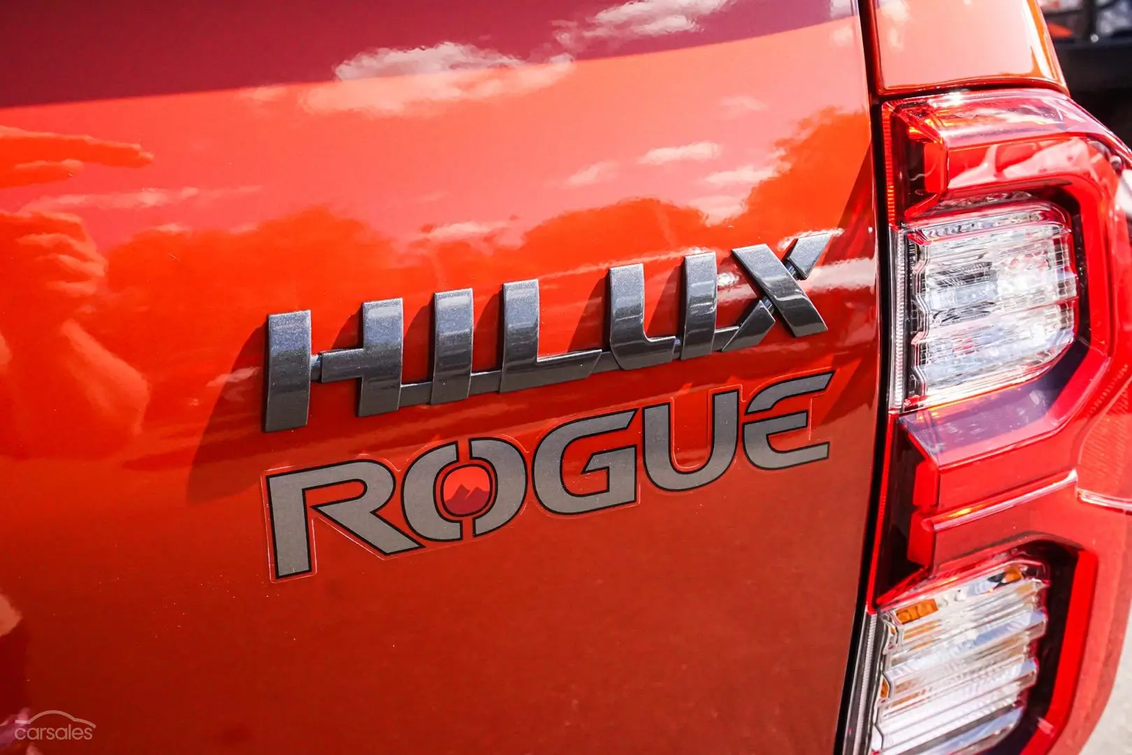 2018 Toyota Hilux Image 16