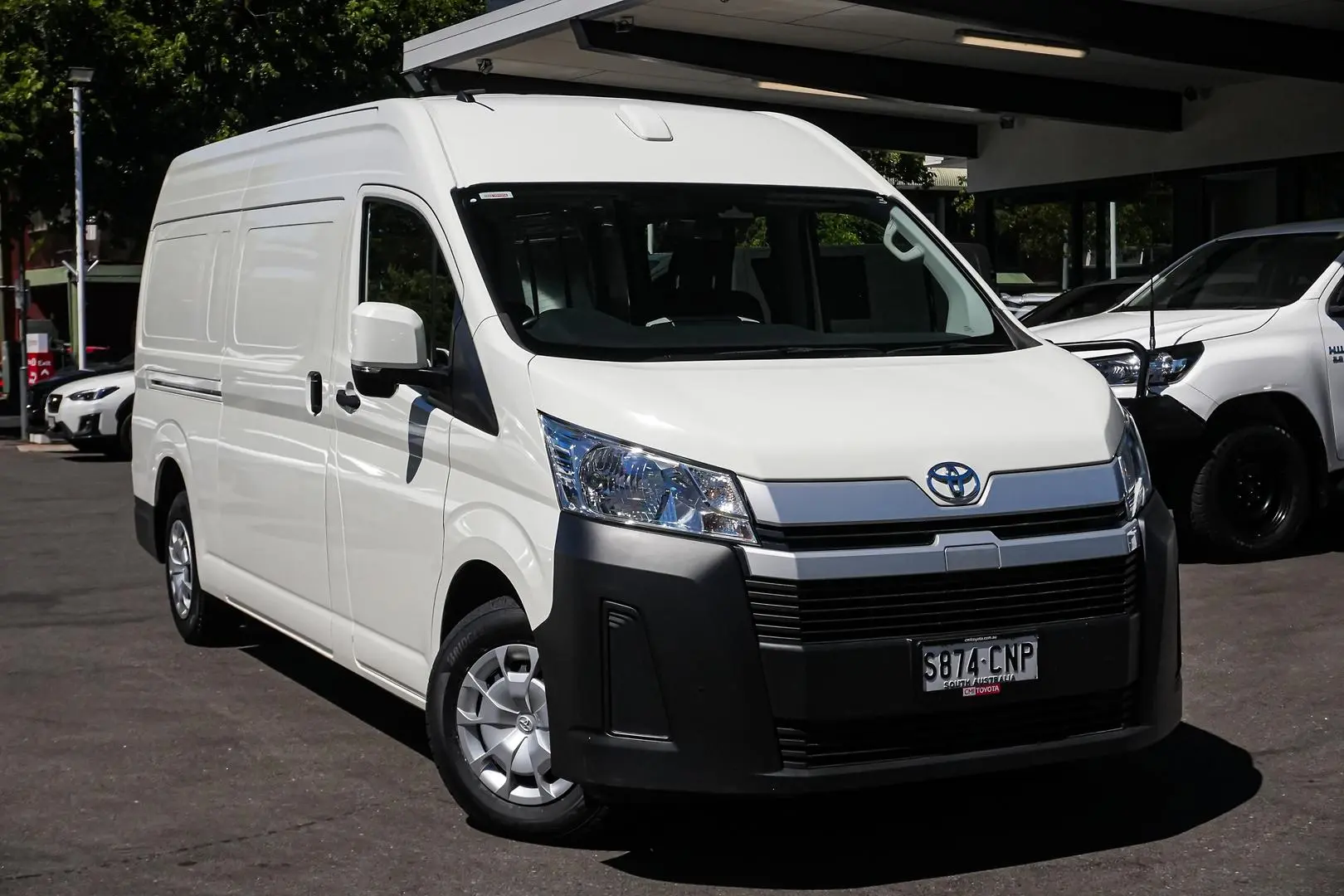 2021 Toyota Hiace Gallery Image 2