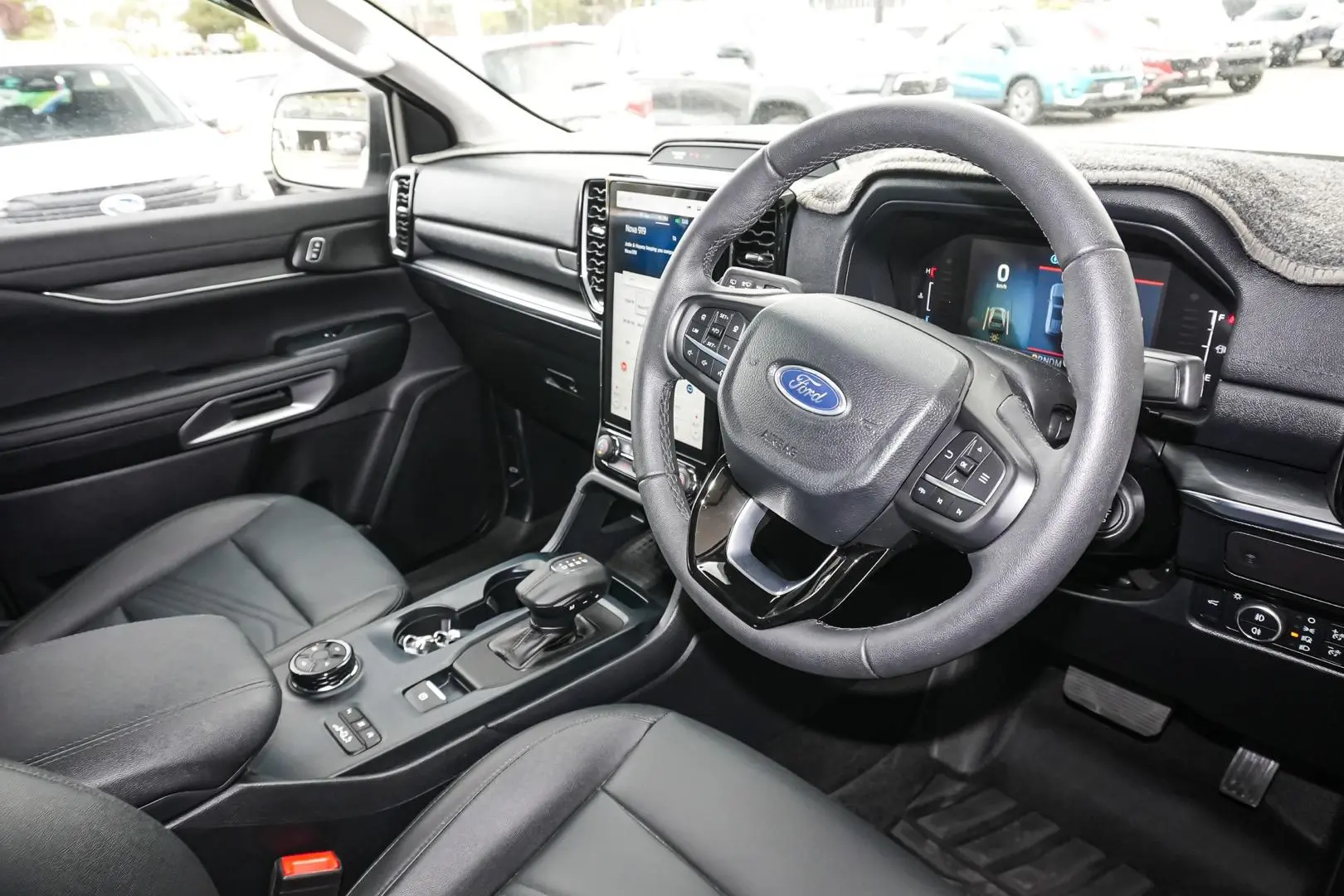 2024 Ford Everest Gallery Image 16