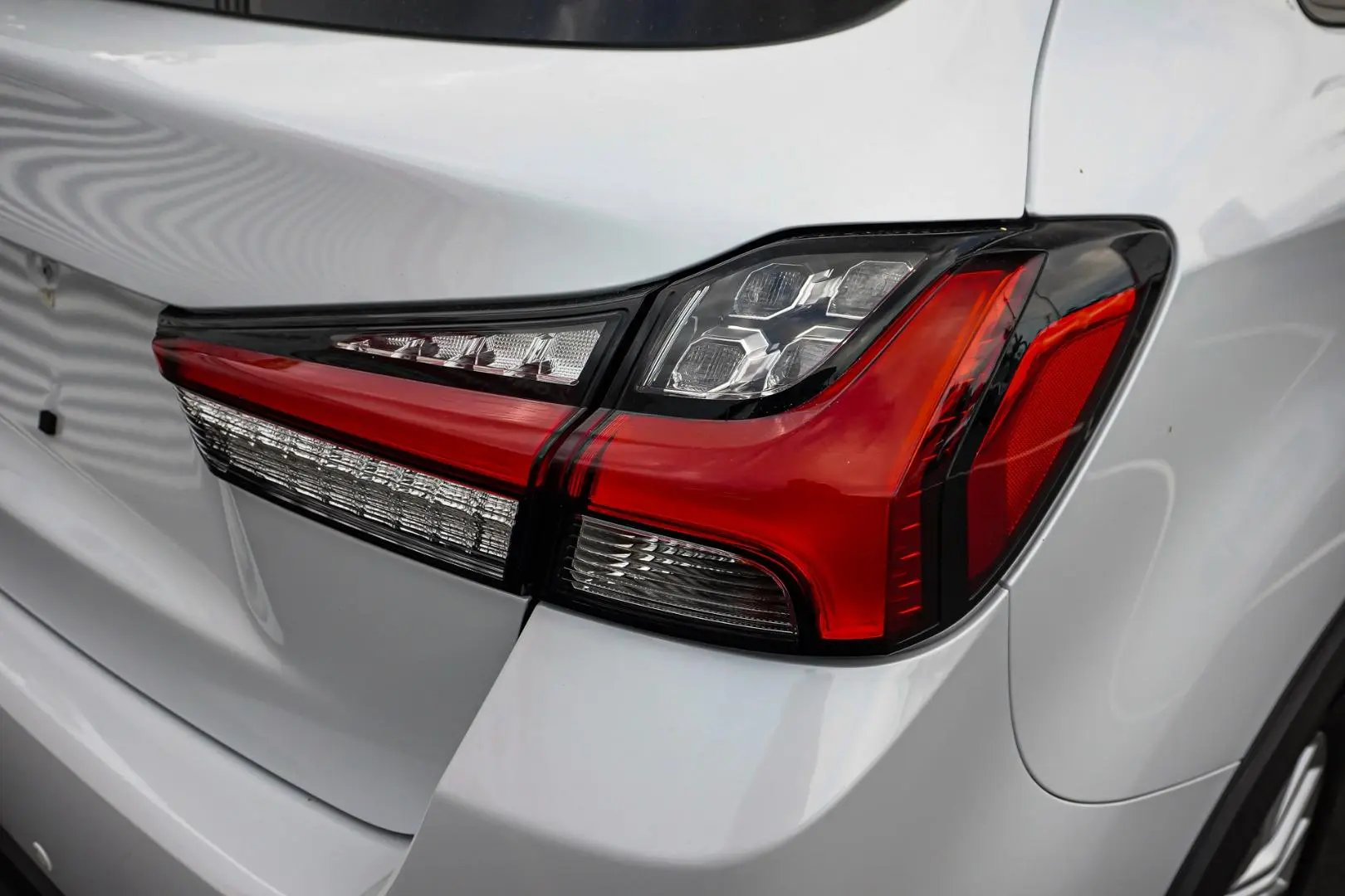 2024 Mitsubishi ASX Gallery Image 13