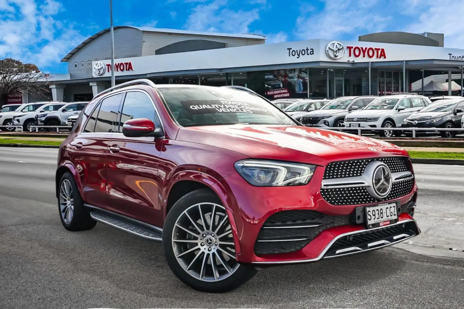 2019 Mercedes-Benz GLE-Class Gallery Image 1