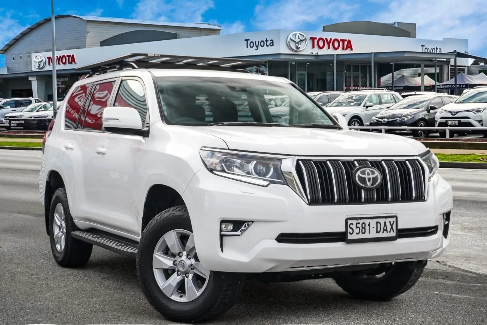 2021 Toyota Landcruiser Prado Image