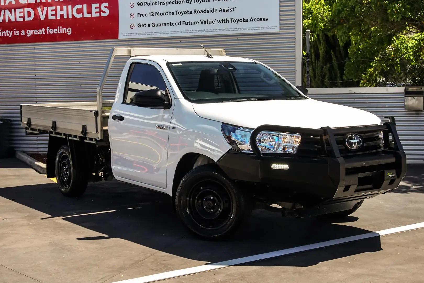 2021 Toyota Hilux Gallery Image 1