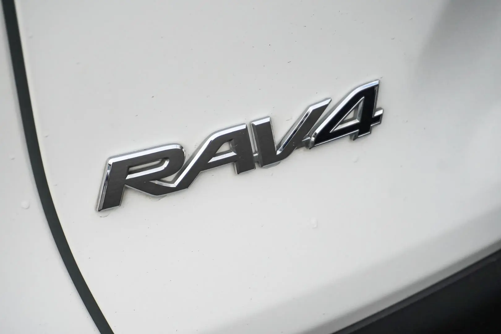 2024 Toyota RAV4 Gallery Image 16