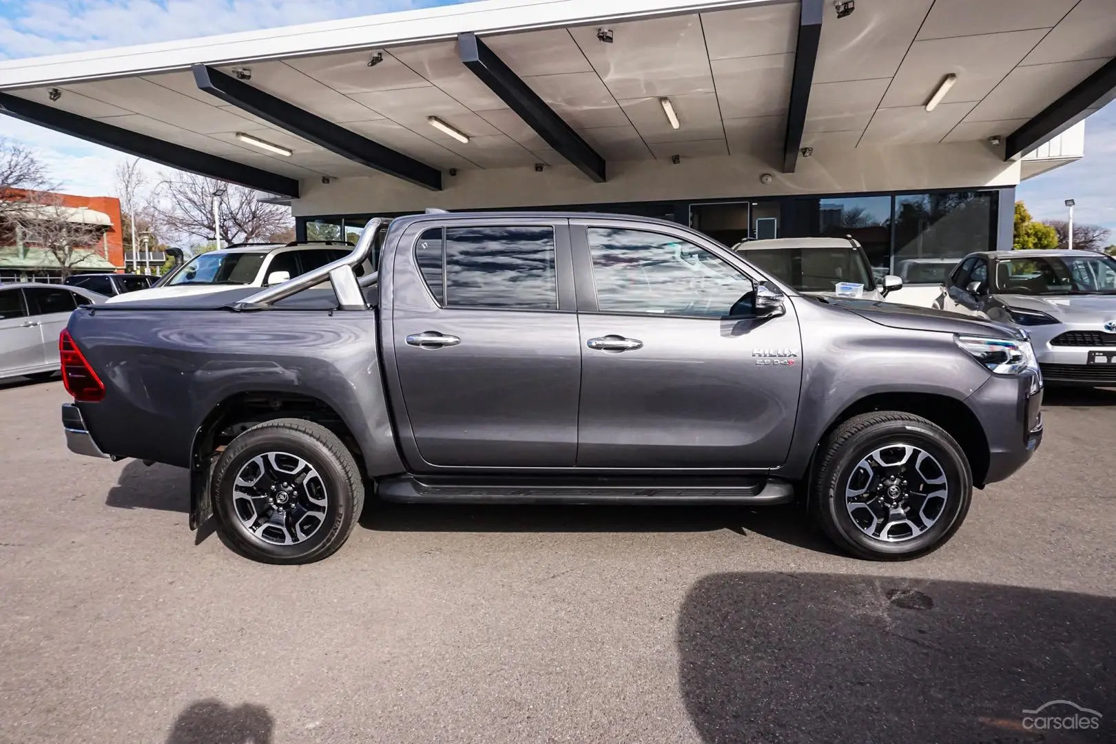 2022 Toyota Hilux Image 4