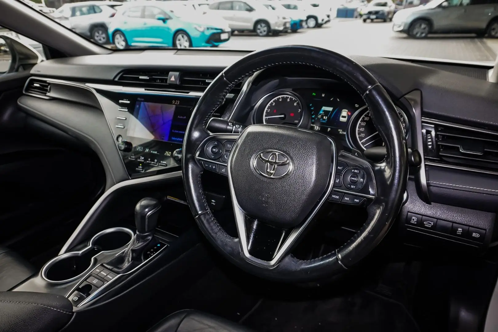 2019 Toyota Camry Gallery Image 7