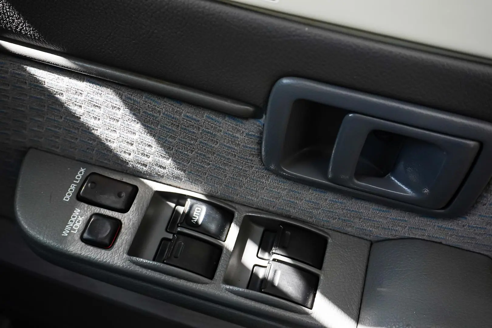 2020 Toyota Landcruiser Gallery Image 27