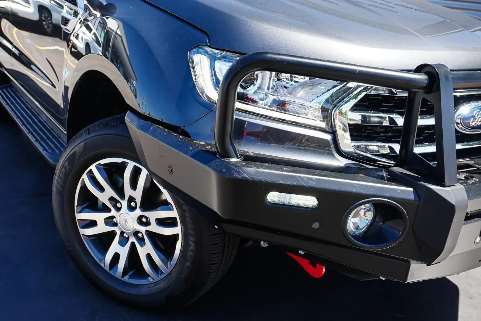 2019 Ford Everest Gallery Image 11