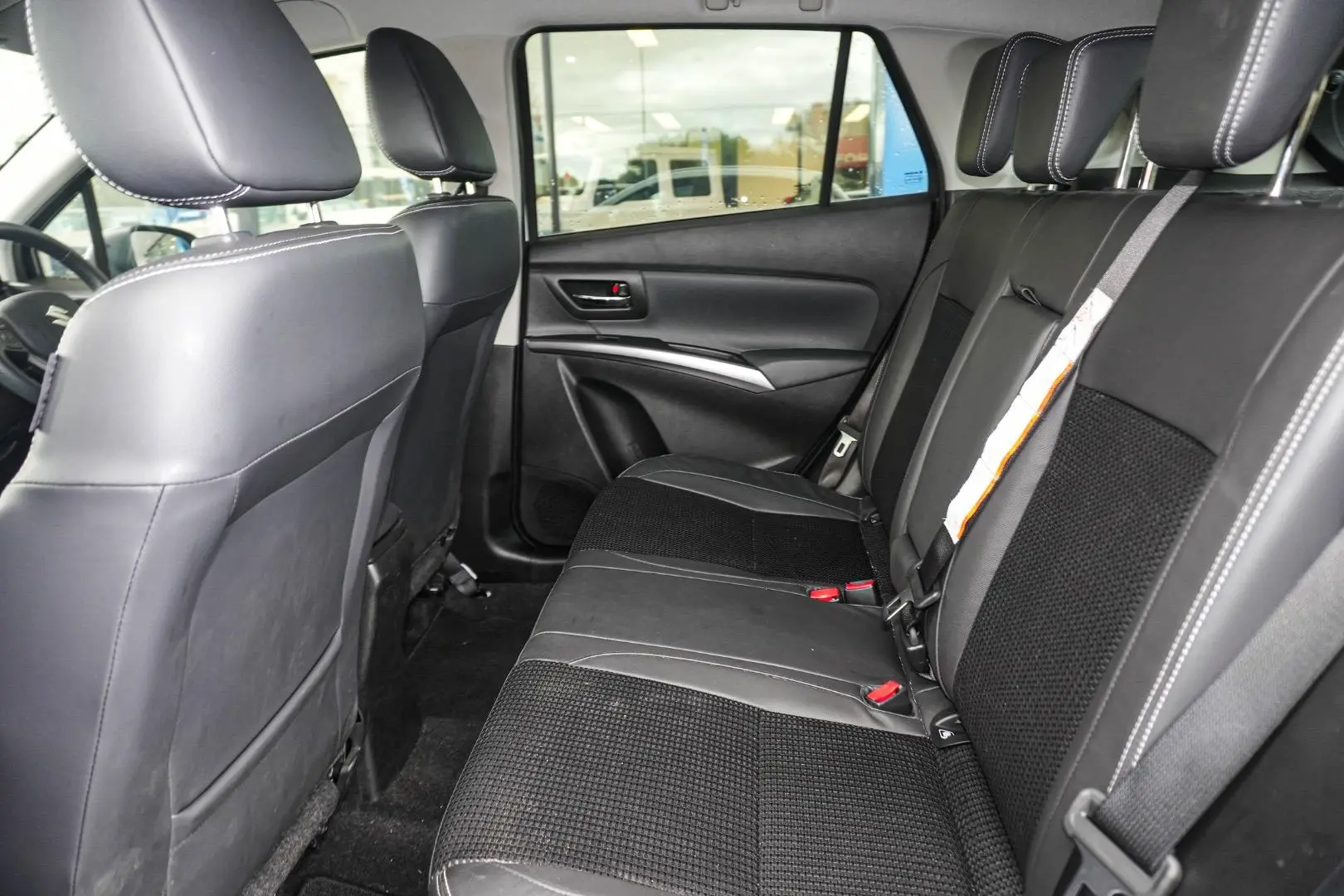 2023 Suzuki S-Cross Gallery Image 8