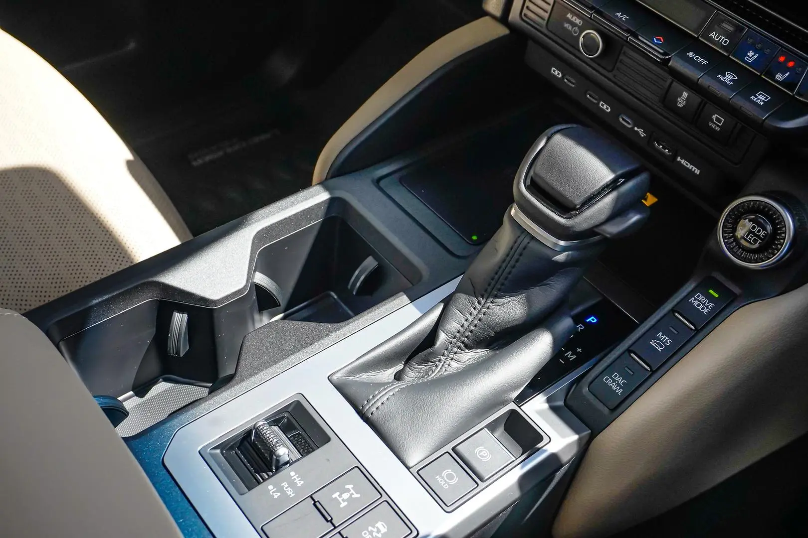 2026 Toyota Landcruiser Prado Gallery Image 19
