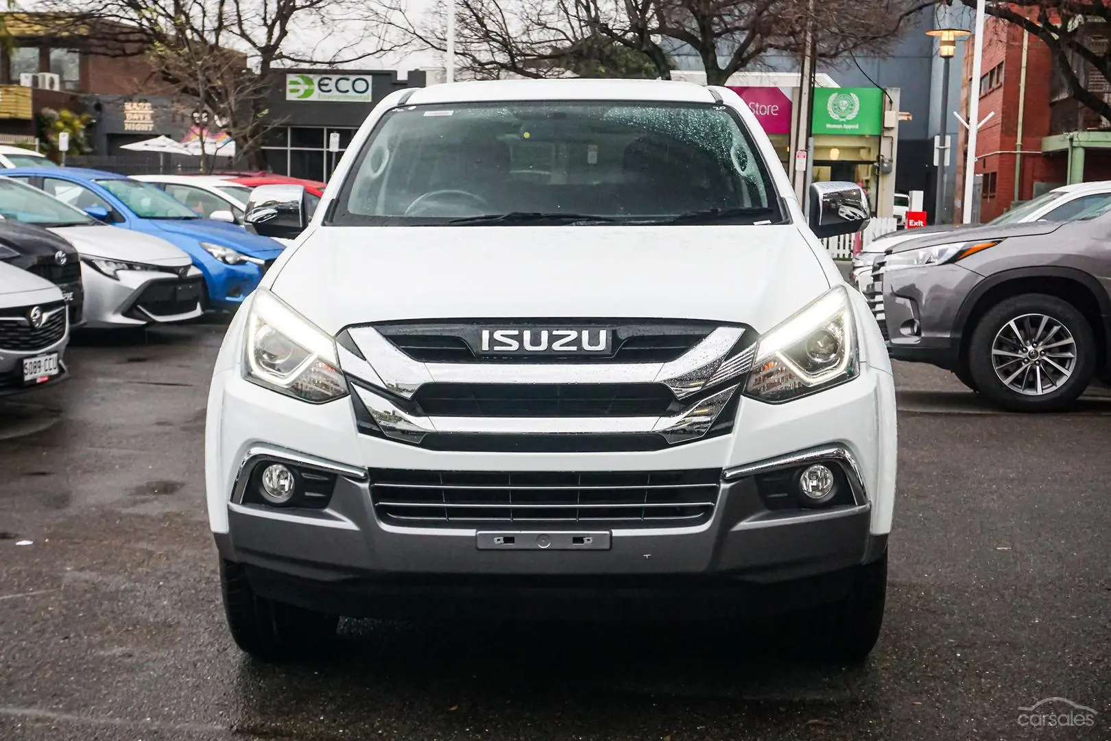 2021 Isuzu MU-X Image 4