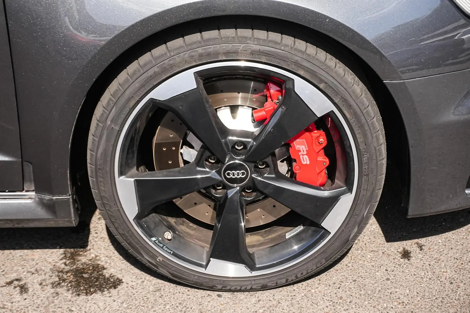 2018 Audi RS3 Gallery Image 10