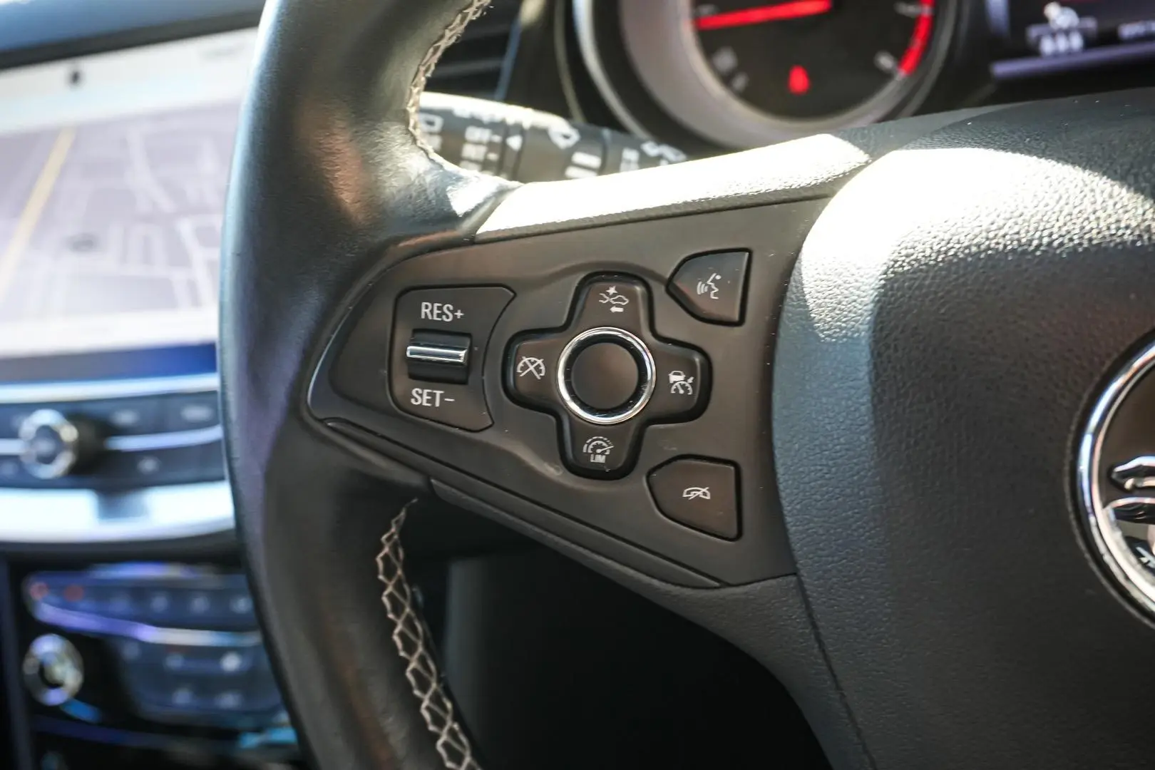 2017 Holden Astra Gallery Image 19