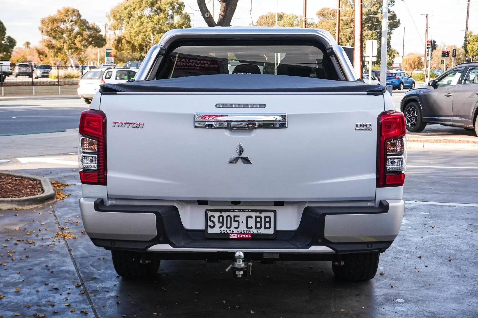 2019 Mitsubishi Triton Gallery Image 6