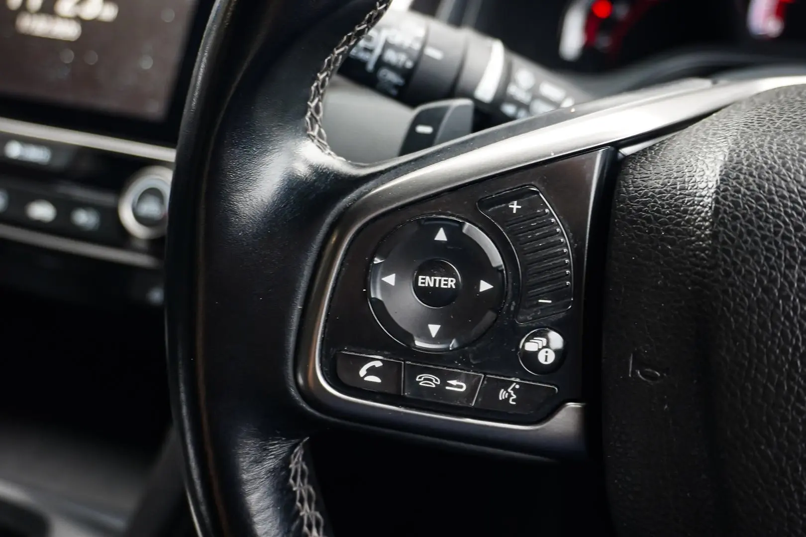 2017 Honda Civic Gallery Image 19