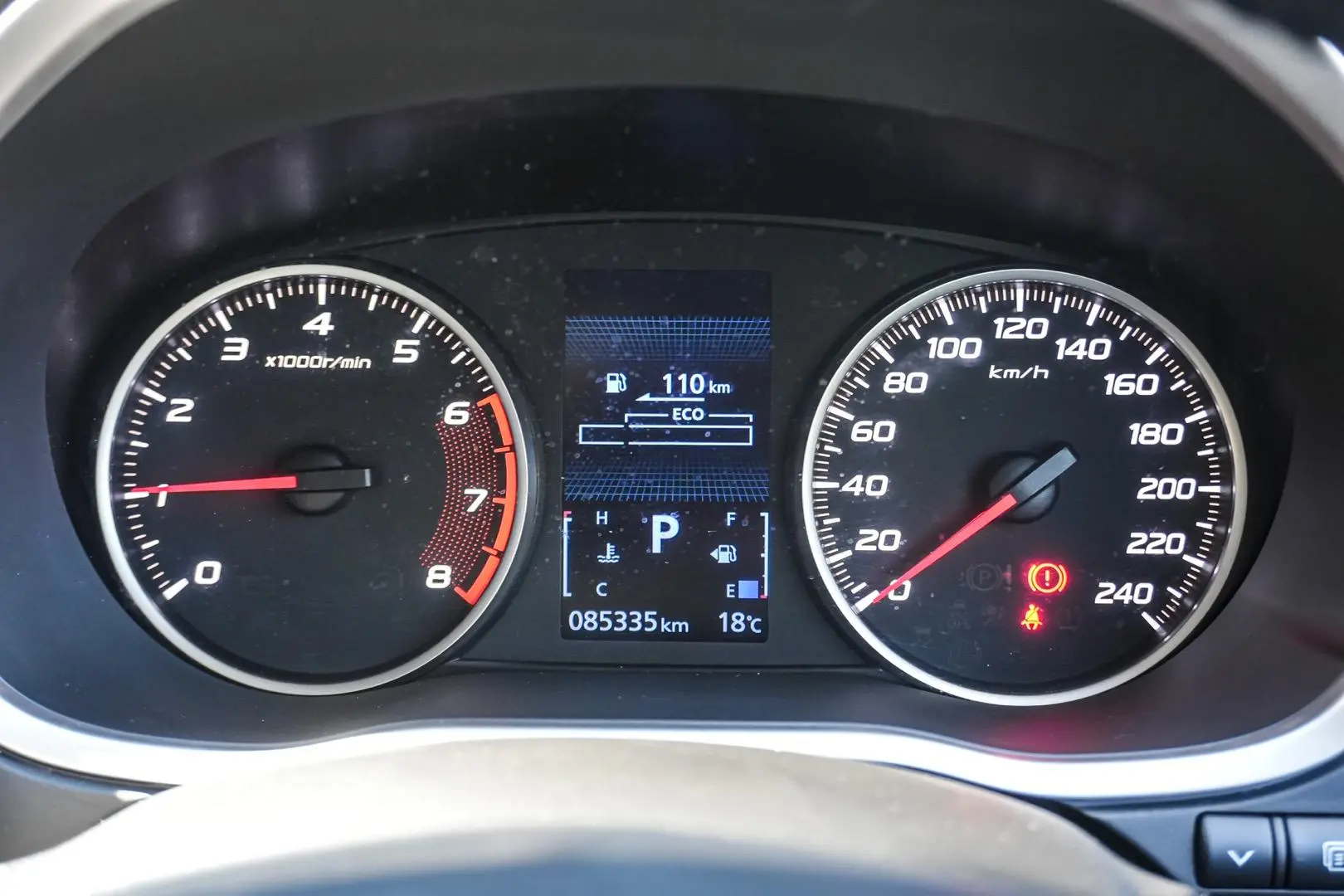 2020 Mitsubishi Eclipse Cross Gallery Image 16