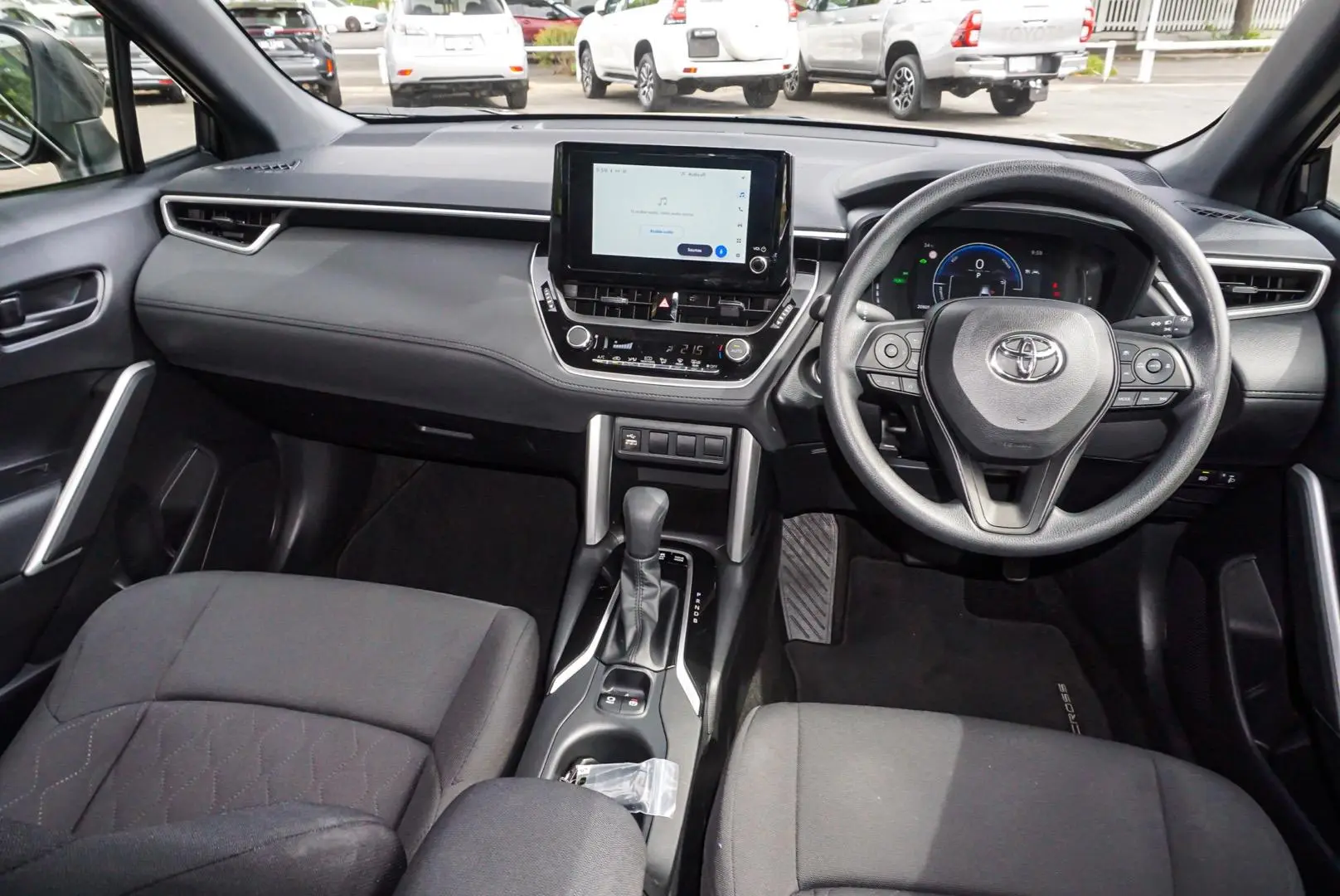 2023 Toyota Corolla Cross Gallery Image 9