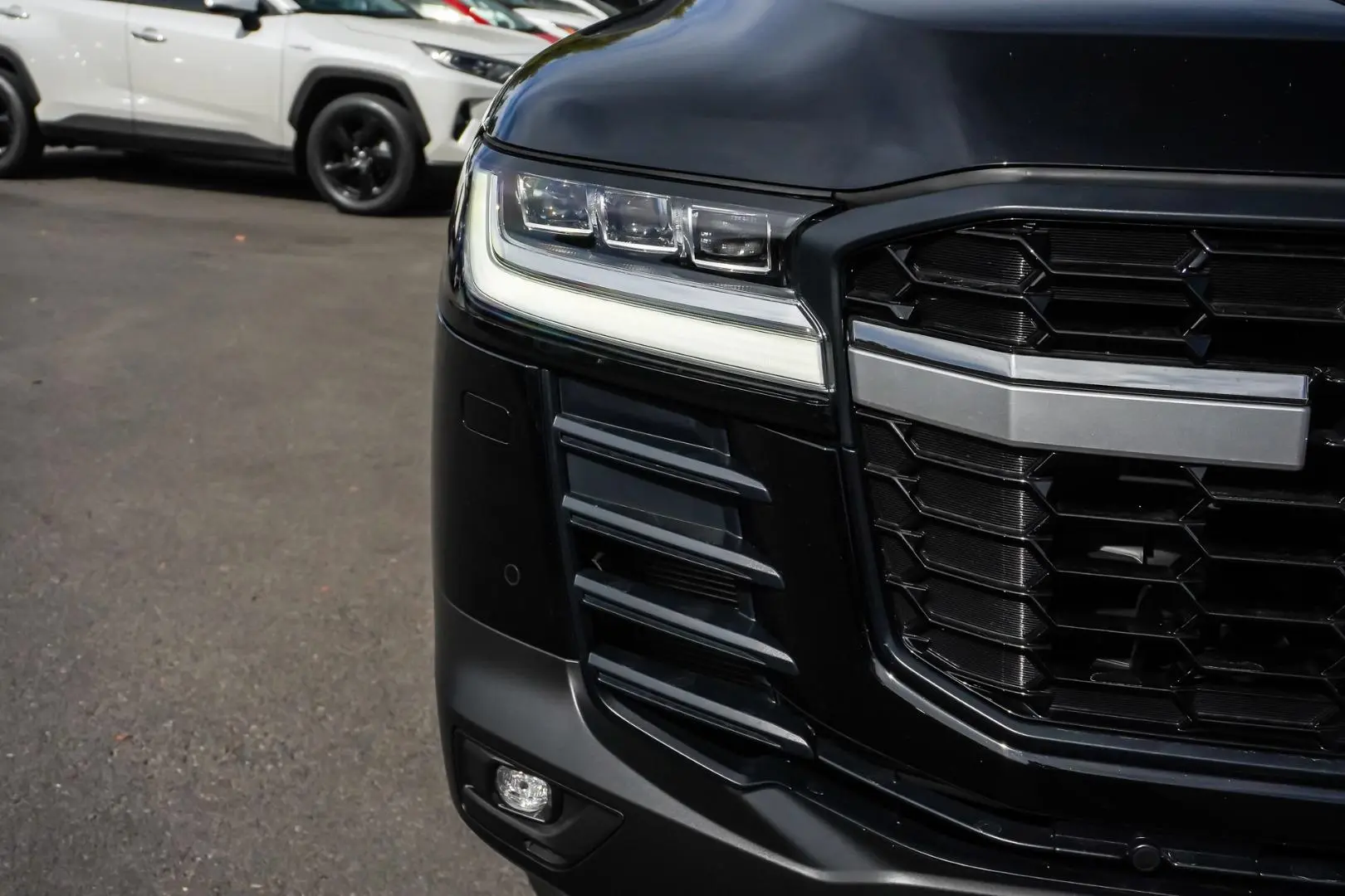 2023 Toyota Landcruiser Gallery Image 13