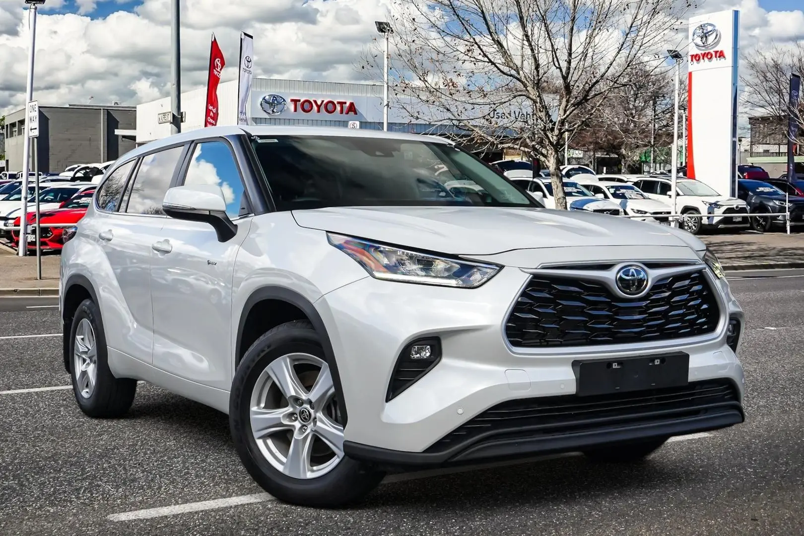 2025 Toyota Kluger Image