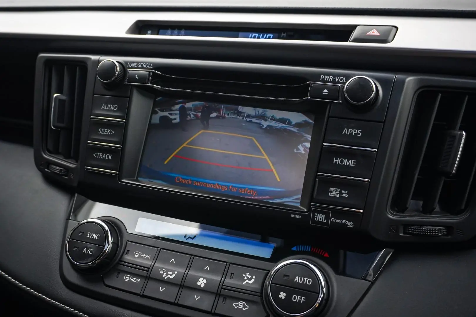 2016 Toyota RAV4 Gallery Image 23
